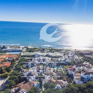 Jardines De Golondrinas Resort Marbella
